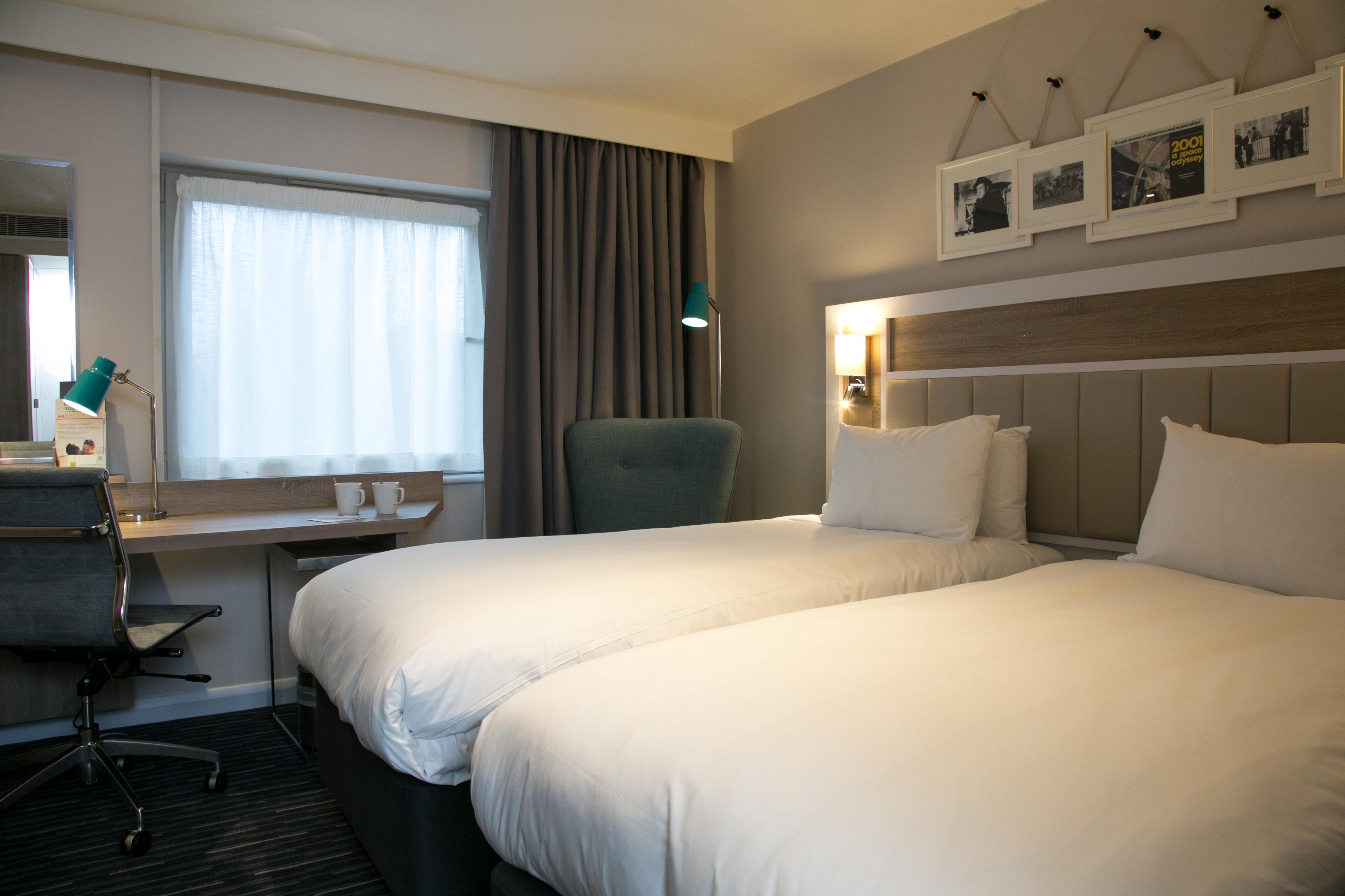 Holiday Inn London-Shepperton By Ihg Eksteriør billede
