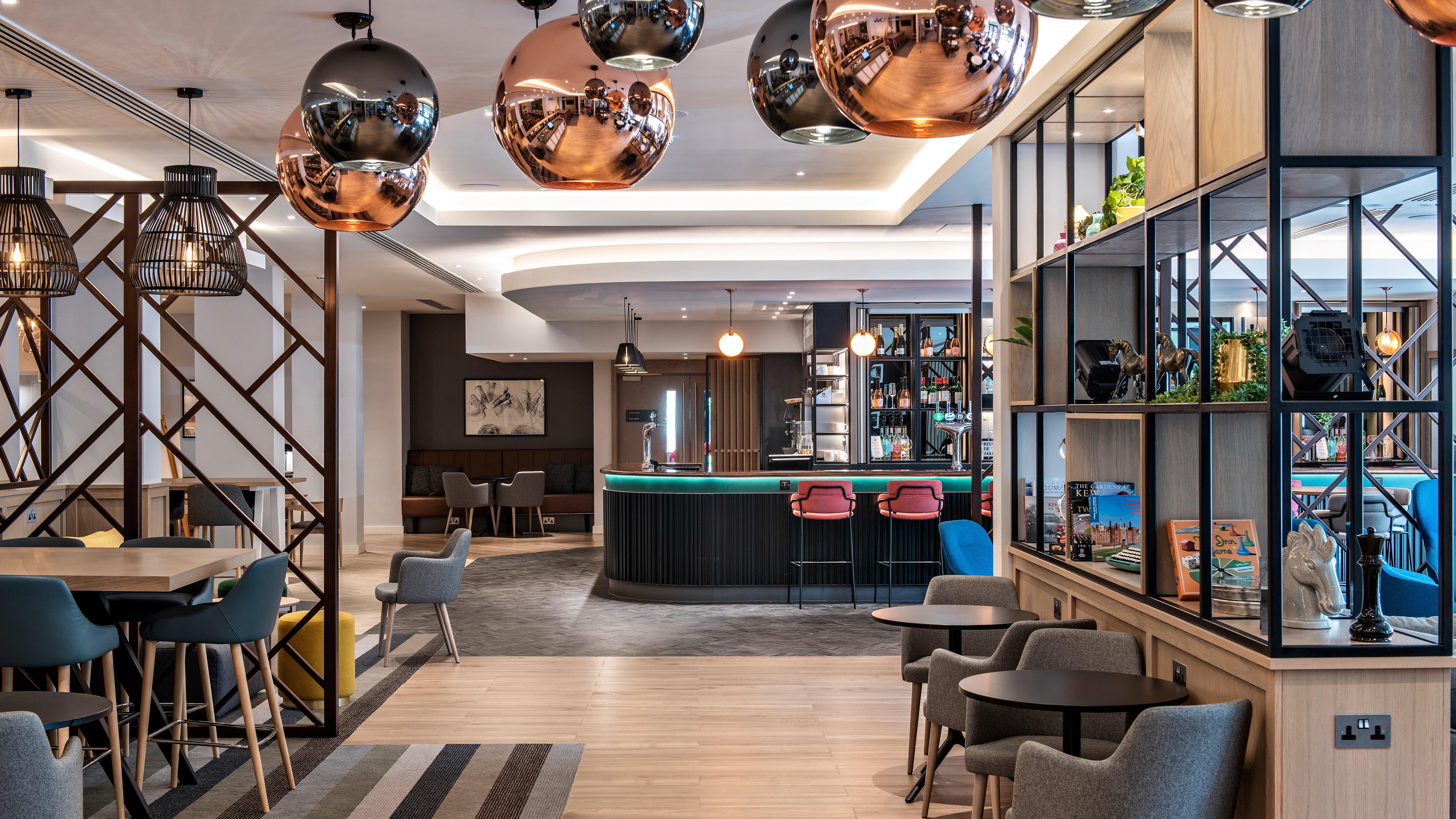 Holiday Inn London-Shepperton By Ihg Eksteriør billede