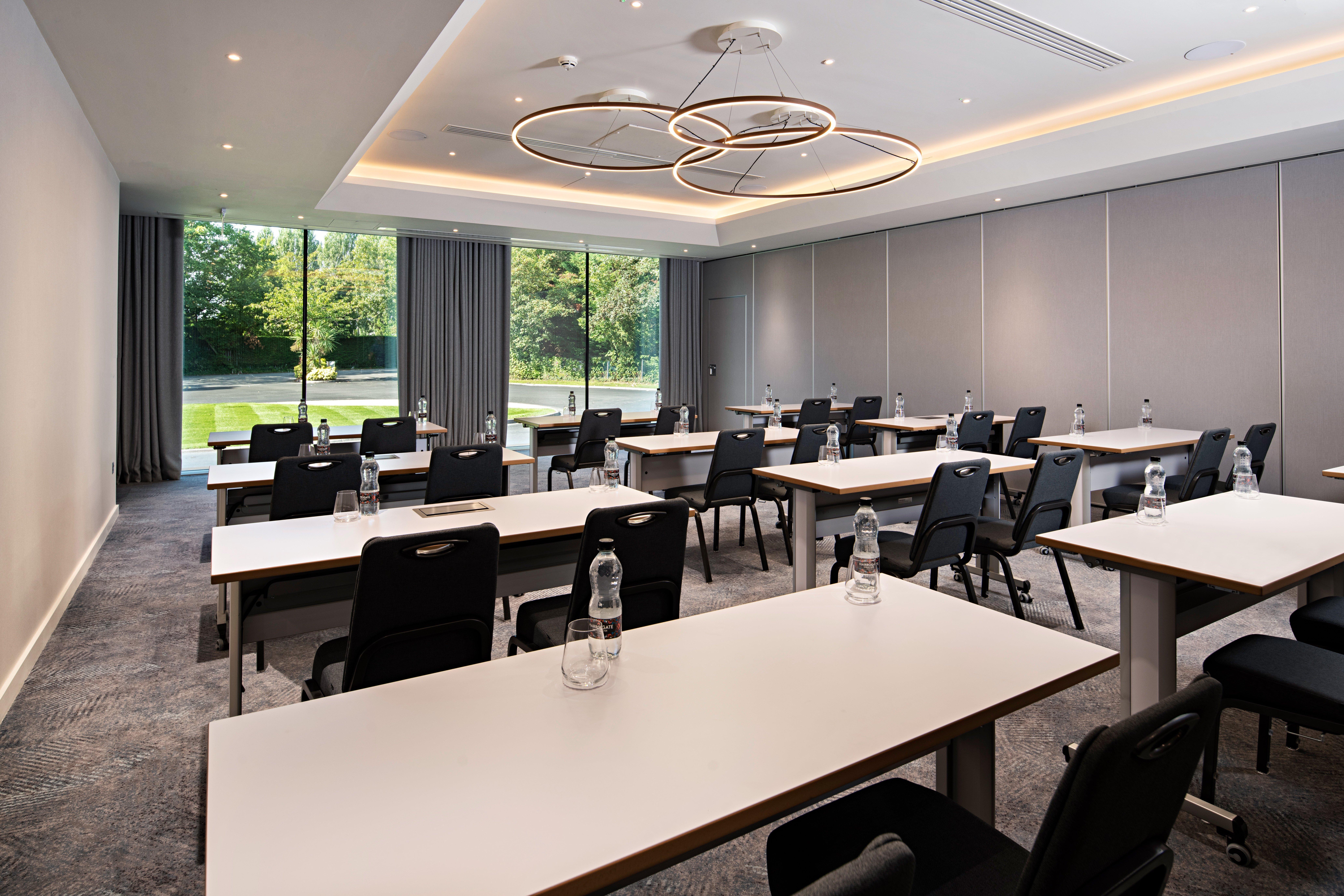 Holiday Inn London-Shepperton By Ihg Eksteriør billede