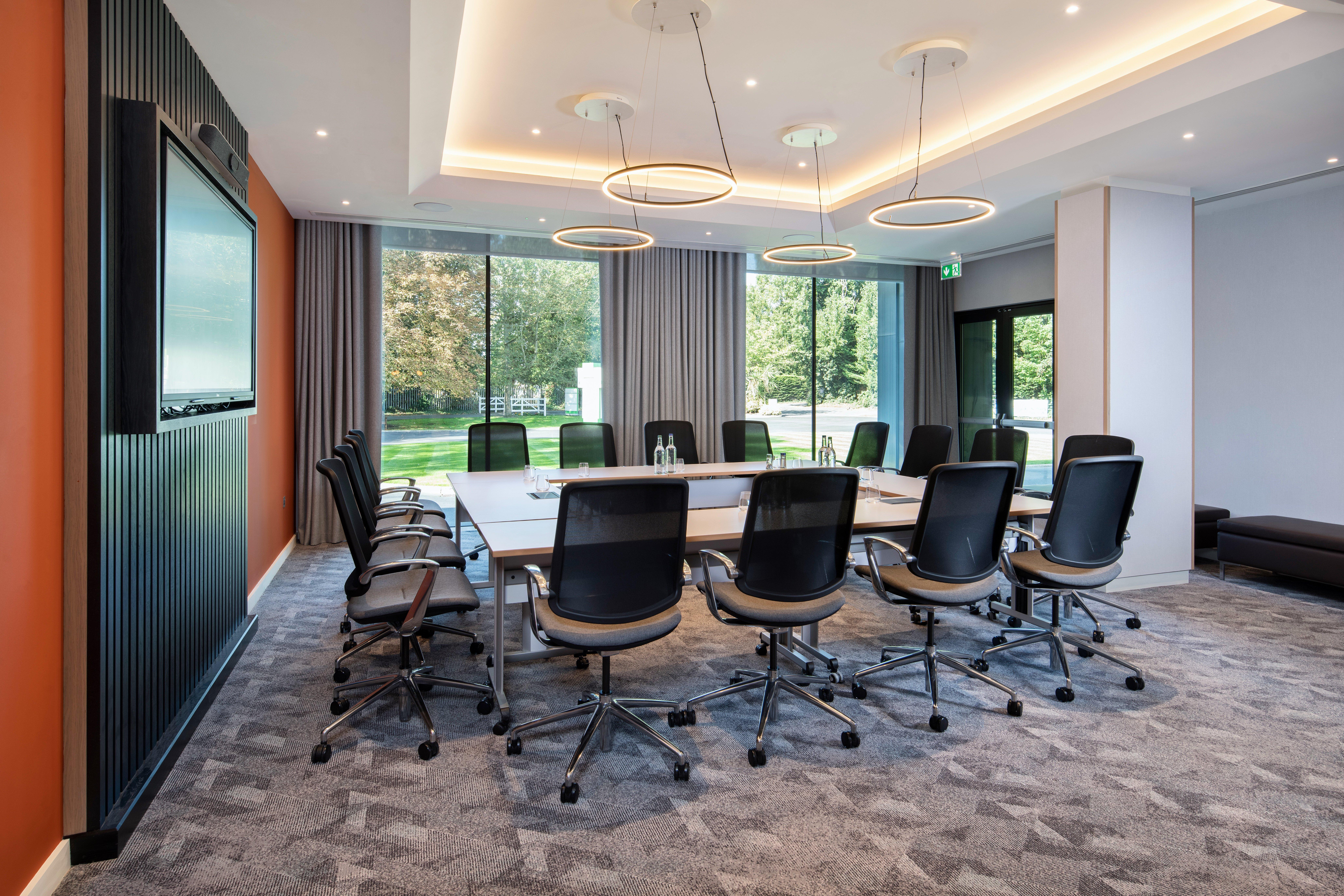 Holiday Inn London-Shepperton By Ihg Eksteriør billede
