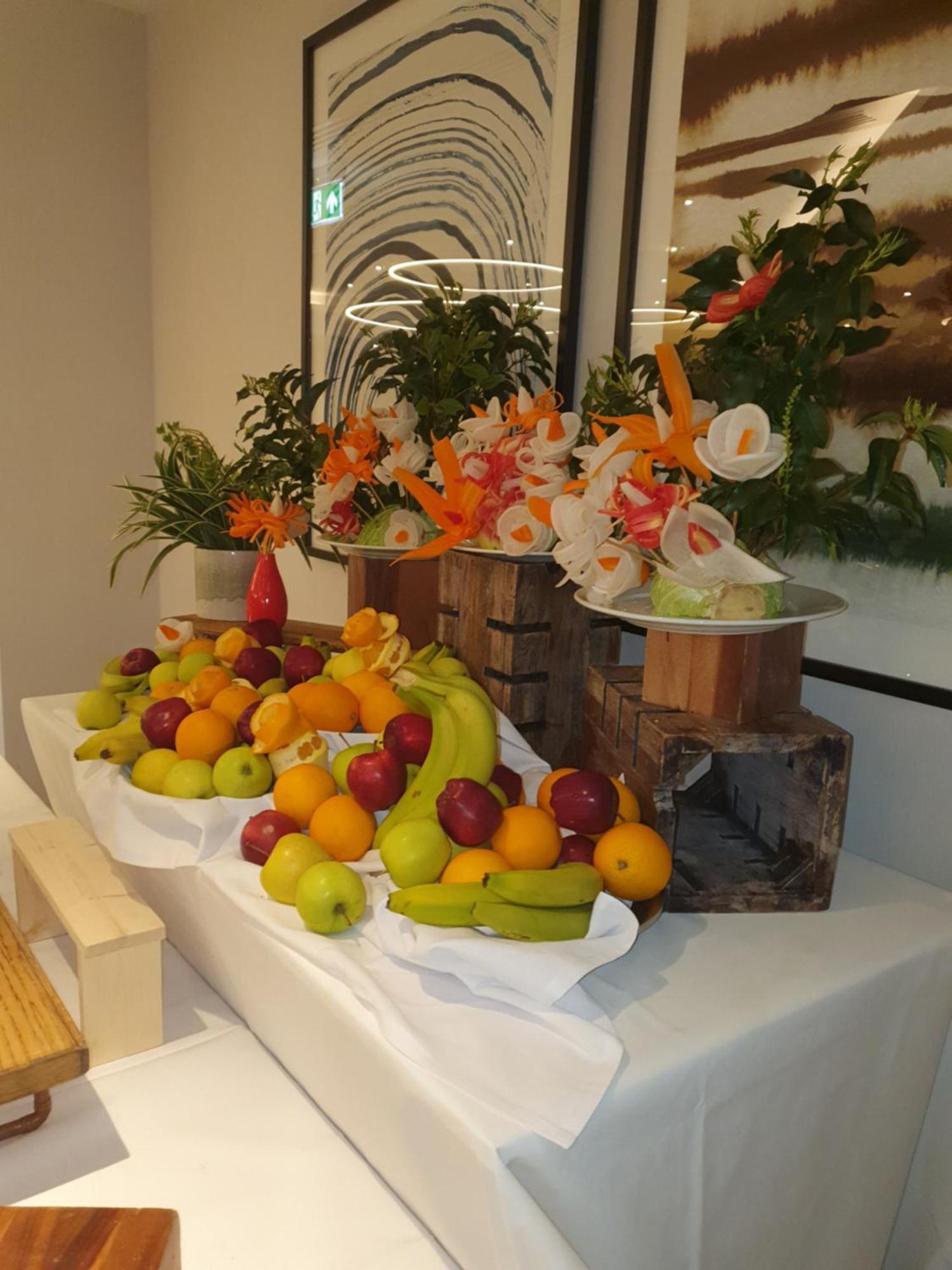 Holiday Inn London-Shepperton By Ihg Eksteriør billede